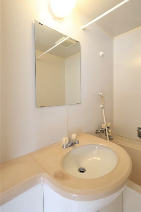 サンプラザ・ベビードール208の内装