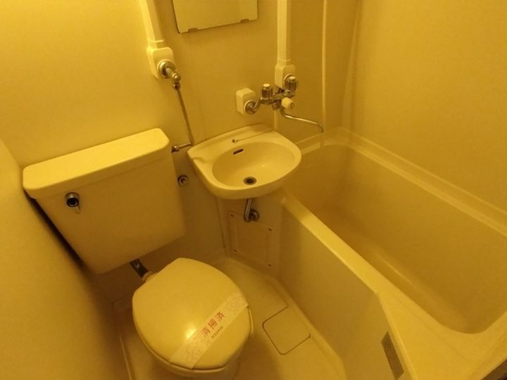 フォワイエ・デ・フィーユ301の風呂