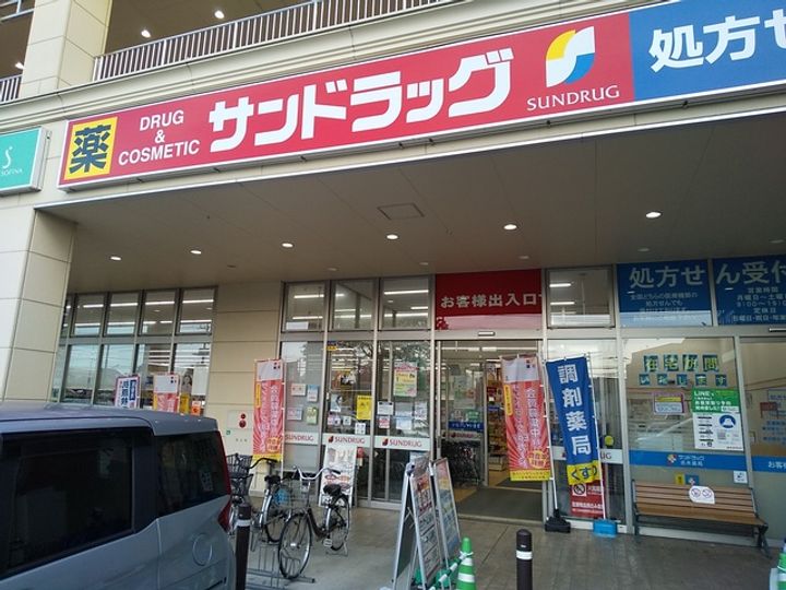 フォワイエ・デ・フィーユ301の周辺