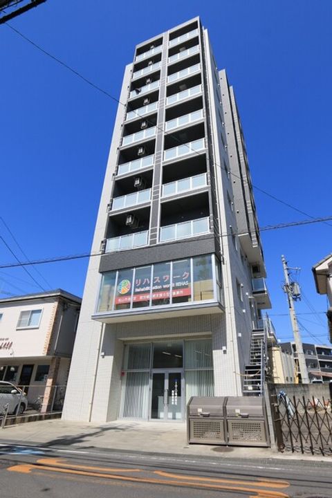 MAYFAIR STATION FRONT PREMIUM902の外観