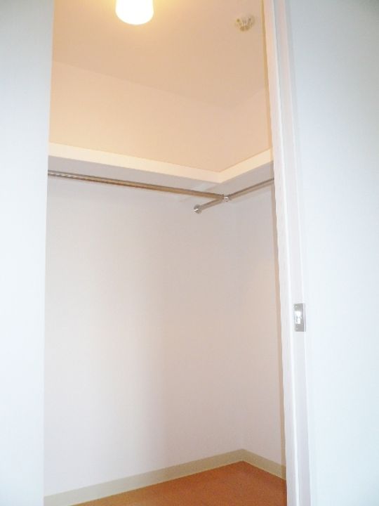 ラティーナ204の内装