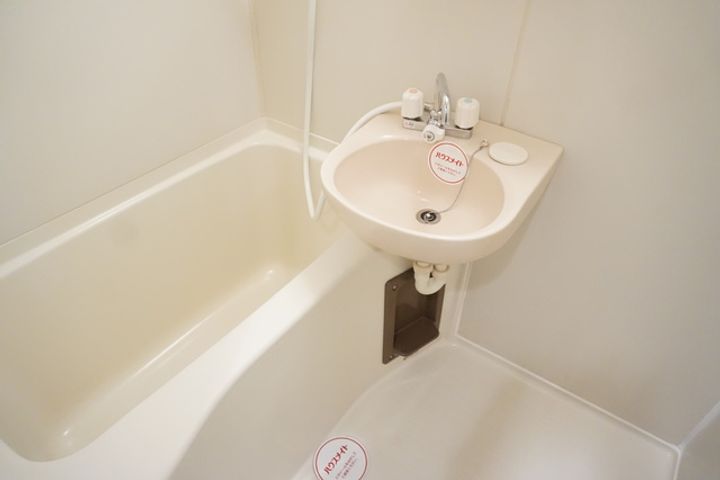 パルフェ台原202の風呂