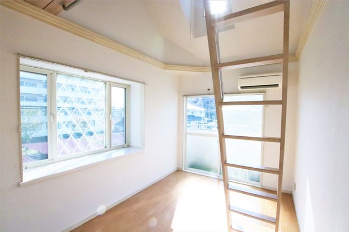 ビセンテハウス201の居間