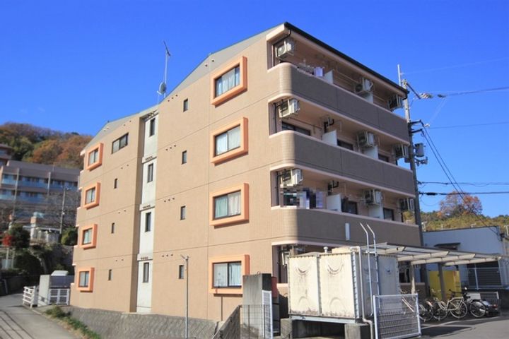 プライムone道後202の外観