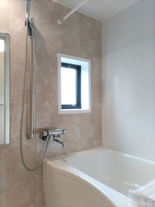 愛媛県松山市北斎院町(一戸建)の賃貸物件1の風呂