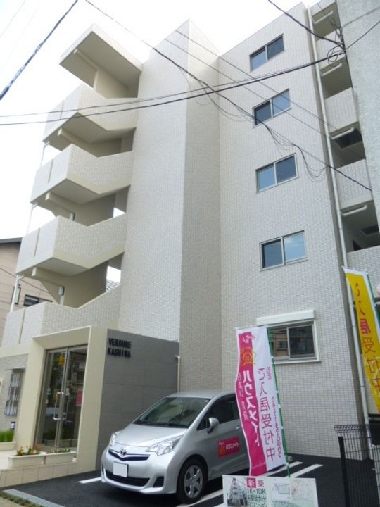 ベルデュール柏401の外観