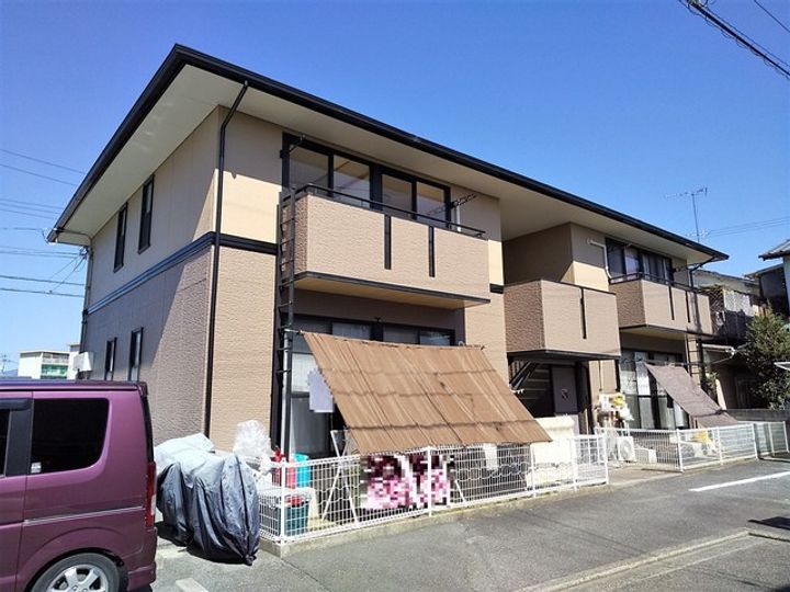 リッツハウス森松 B棟201の外観