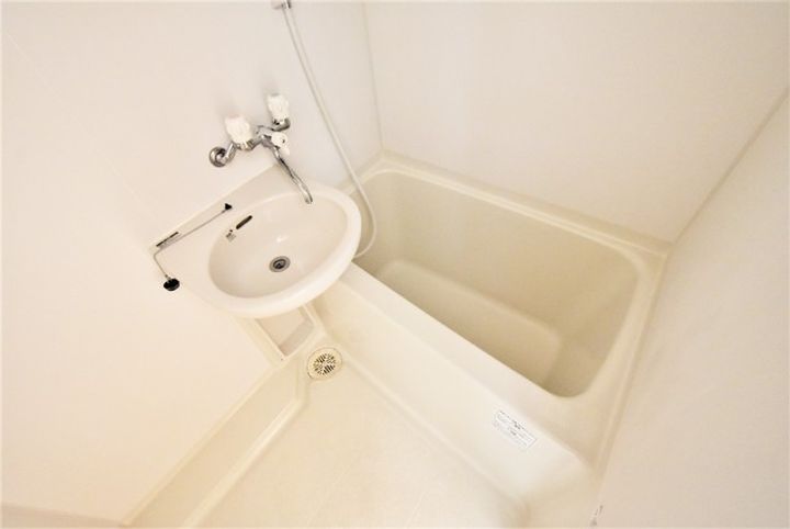 リュシャール205の風呂