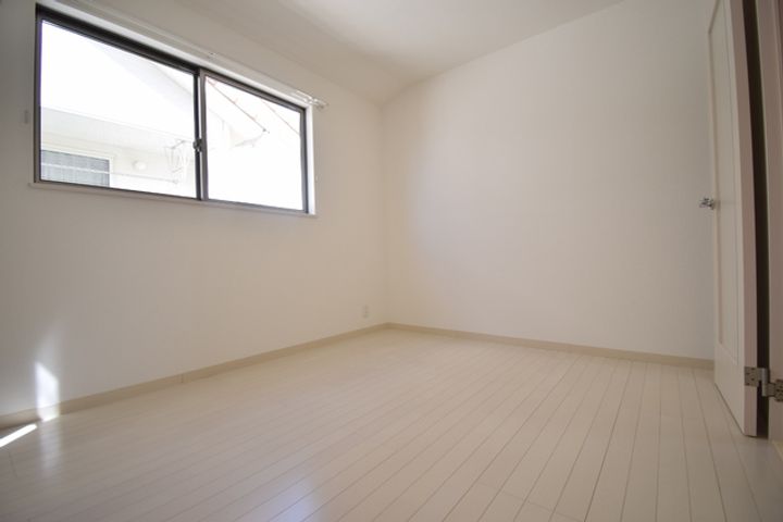 兵庫県加古郡稲美町国安3丁目(一戸建)の賃貸物件101の寝室