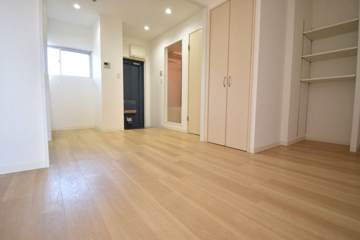 川奈ハイツ402の居間