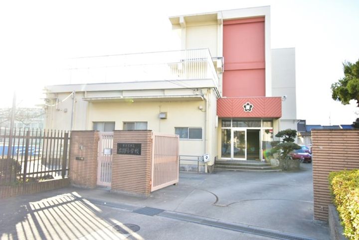 川奈ハイツ402の周辺