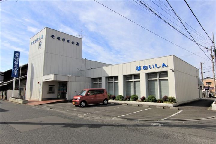 Falco bambino606の周辺