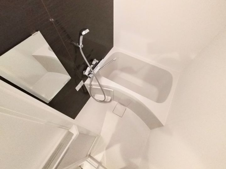 ウエストミンスター御所西402の風呂