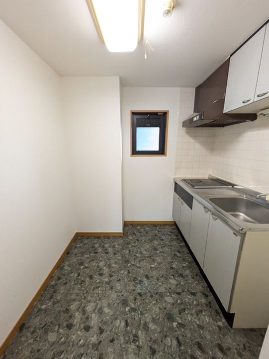 リヴ宮千代303のキッチン