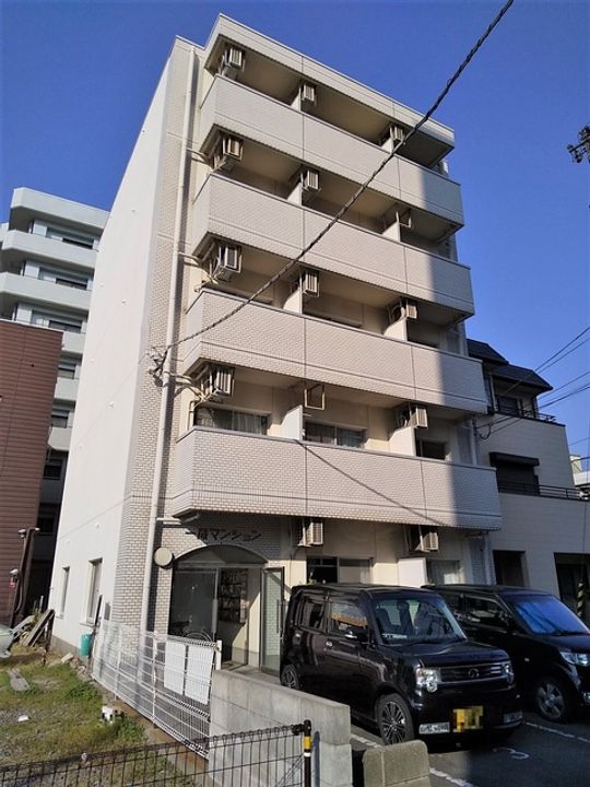 一蔵マンション102の外観