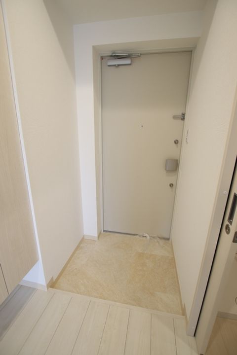 大同エクリューズ409の玄関