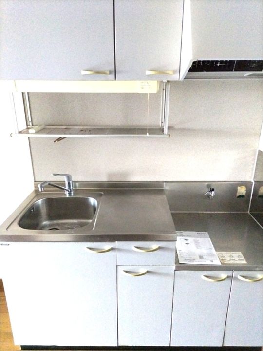 宮城県仙台市泉区市名坂字町の賃貸マンション312のキッチン