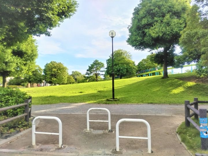 ビーナック302の周辺