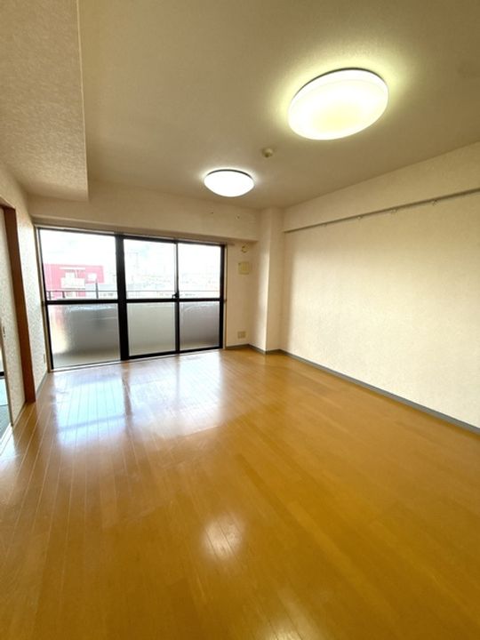 Land Mark2403の居間