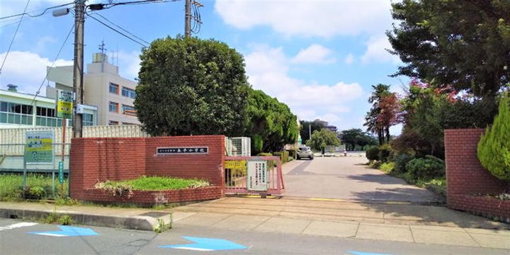 サンリットマンション402の周辺