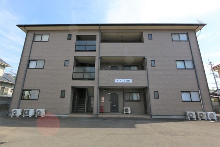 マ・メゾン東野102の外観