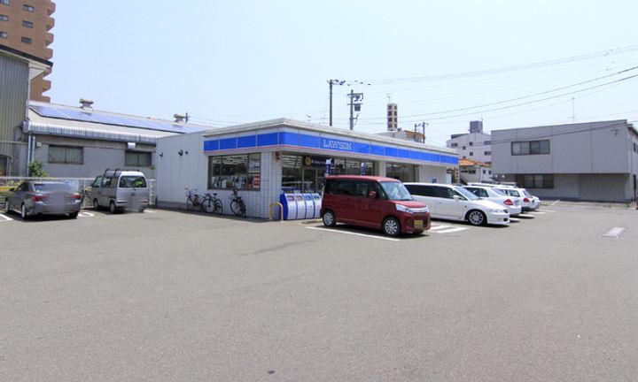 シャンシュール松山205の周辺