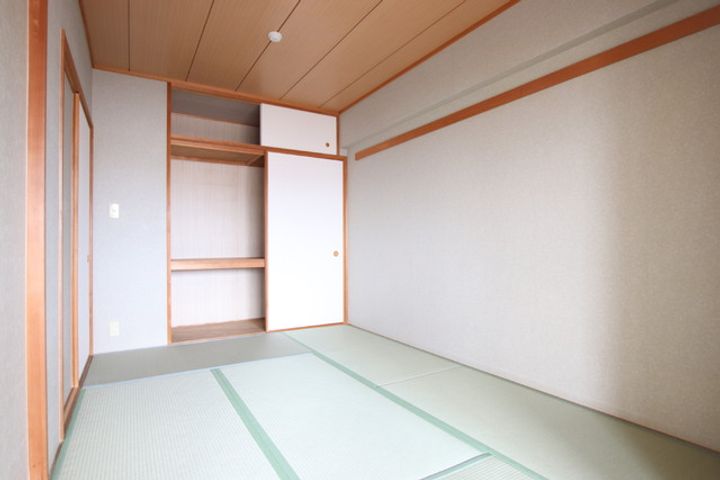 レックス柏逆井305の寝室