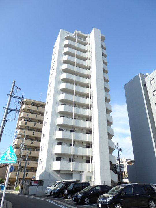 カレント今池1103の外観