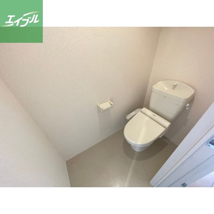 アルジャン・レーヌのその他画像