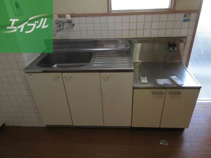 西浜町第2ビルのキッチン