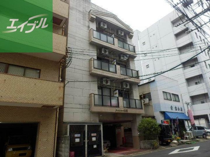 クレインコート東園405の外観