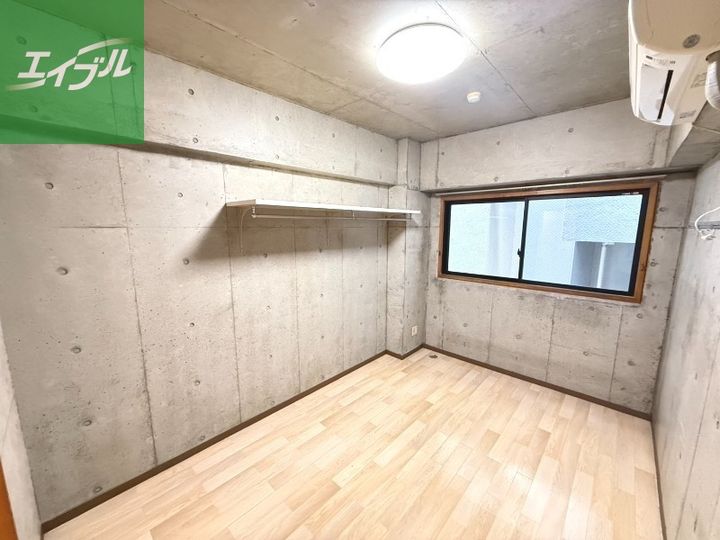 クレインコート東園405の内装