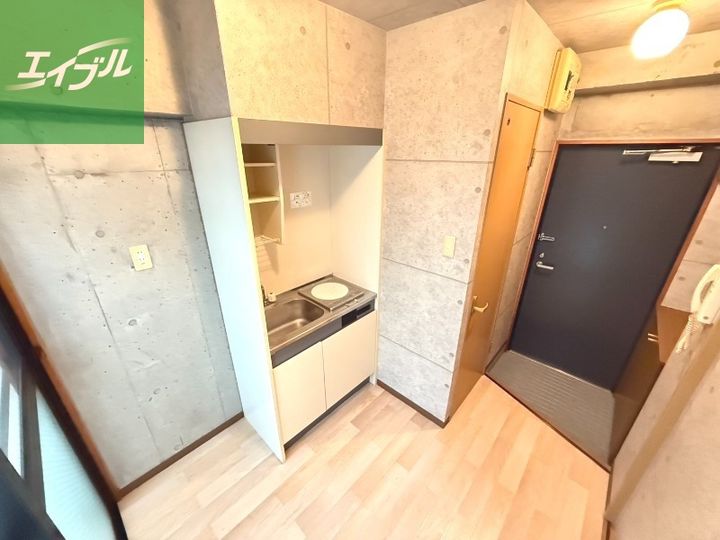 クレインコート東園405の内装