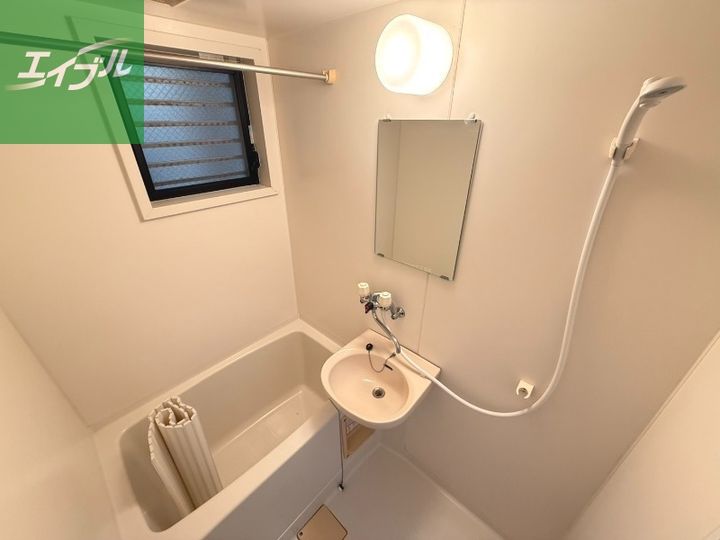 クレインコート東園405の風呂