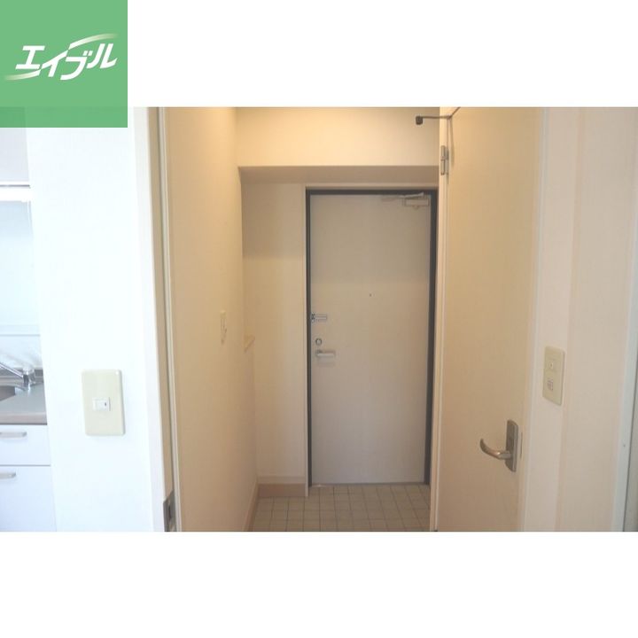 イメゾン麹屋の玄関