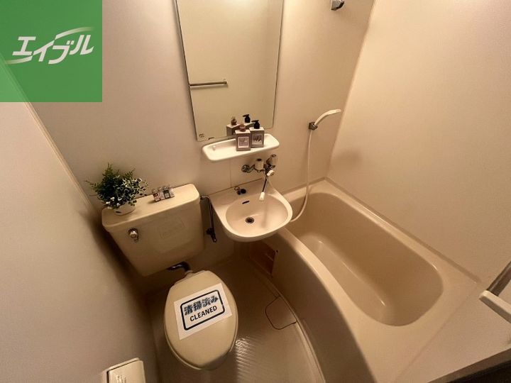 あこ物産ビル305の風呂