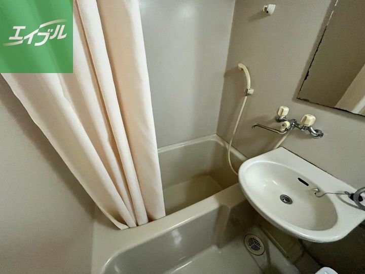 桶屋町七福ビルの風呂