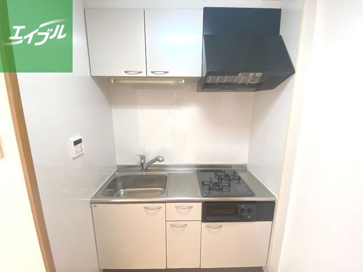 プラスパー築町のキッチン