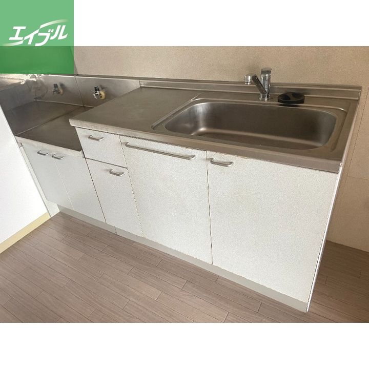フレグランスナカムラ205のキッチン