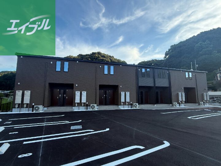 フォレストの外観