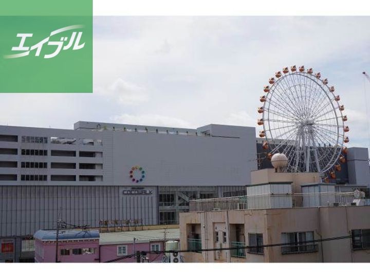 K・フィールドの周辺