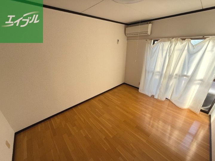 シャトー大手216の内装