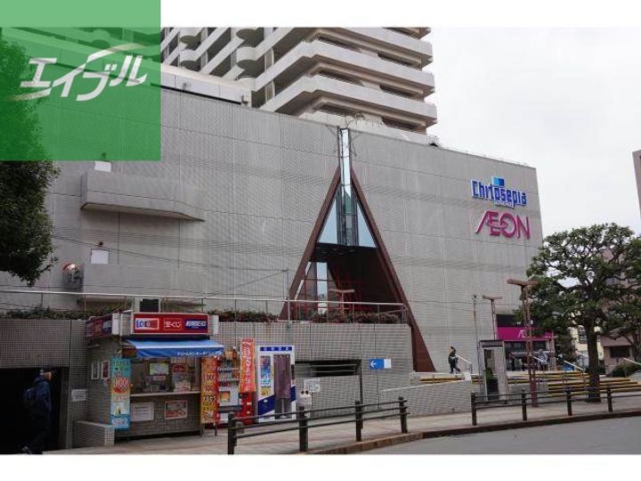 SEVEN BILLの周辺