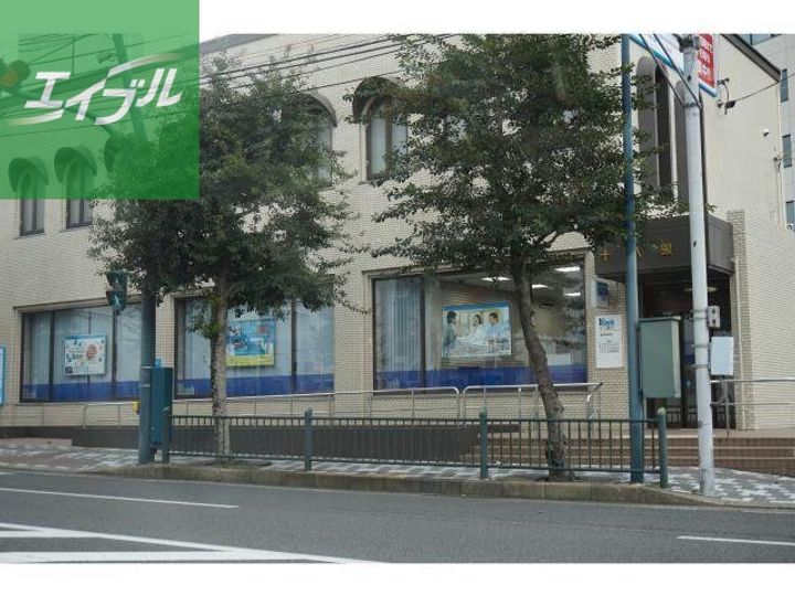 クィーンパレス赤迫201の周辺