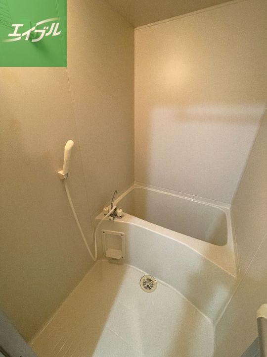 第一ハタビル L・FLORE606の風呂