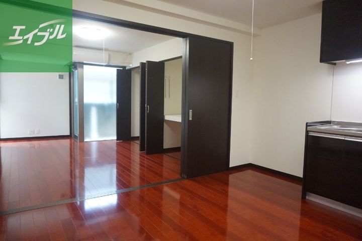 アールグレイ扇町の内装