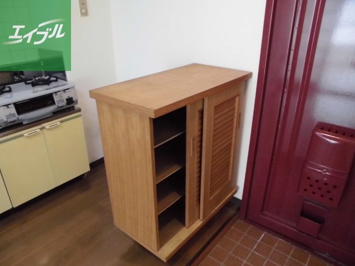 井上ビル(江里町)102の玄関