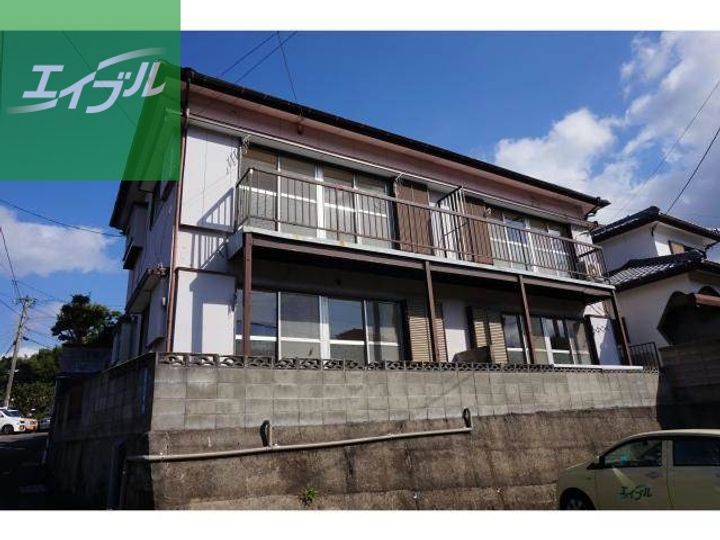 サンパレス三原の外観