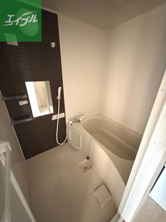 サンパレス三原の風呂