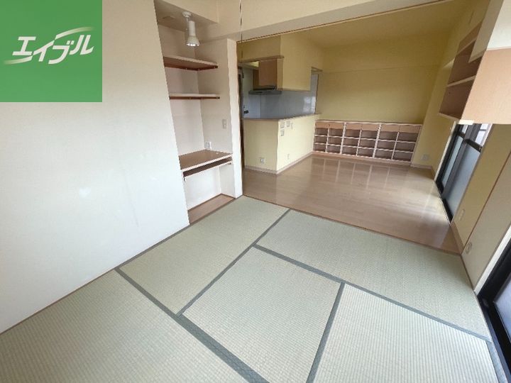 クレアール住吉702の内装